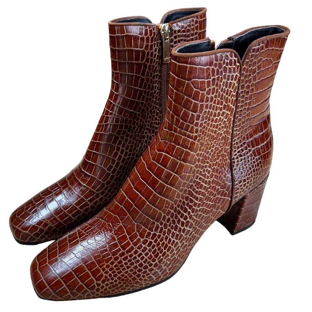 Aquatalia NWOB Denisse Croc-Embossed Leather Ankle Boots Size 10 Brown - Picture 4 of 10